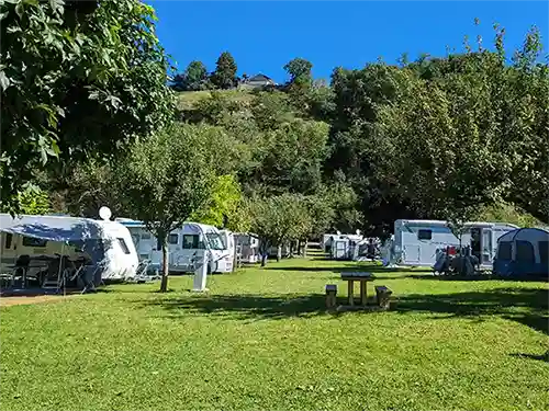 emplacement camping-cars camping Bagnères de Bigorres