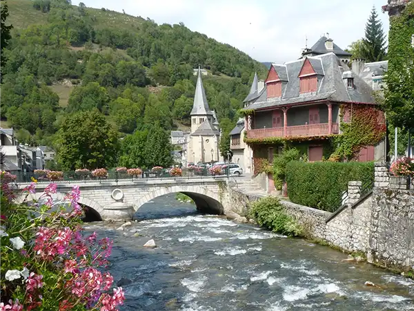 Saint-Lary